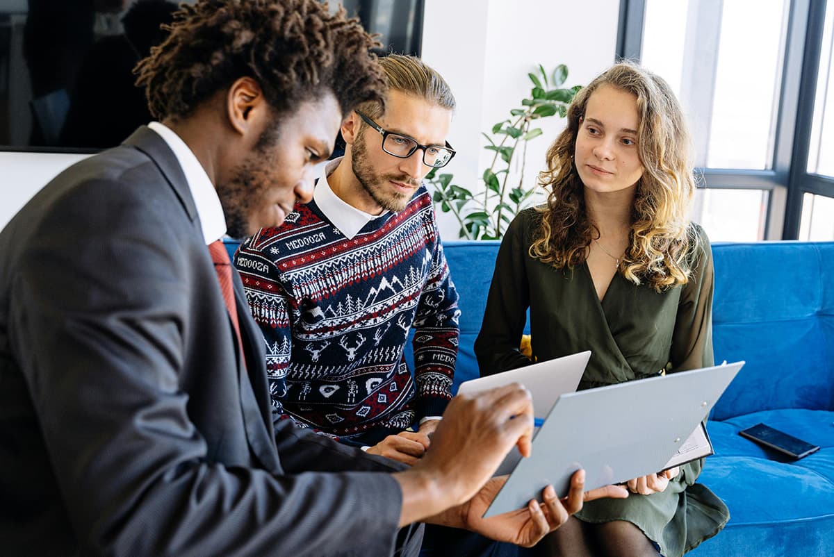 Wealth Managers’ Ultimate Dashboard: AI That Builds Reports as You Think